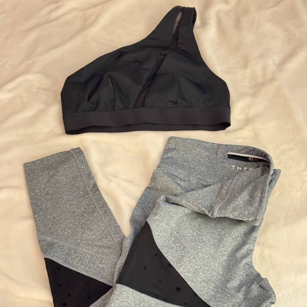Star mesh leggings and sports bra set